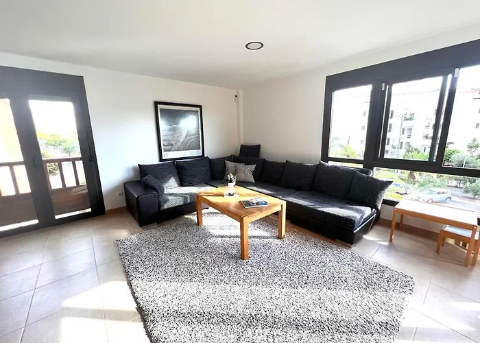 Beautiful 100m In Mar Apartment